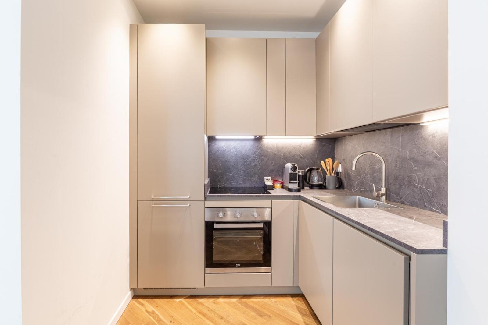 Cool And Big Central Apartment Duomo - White Milano Esterno foto