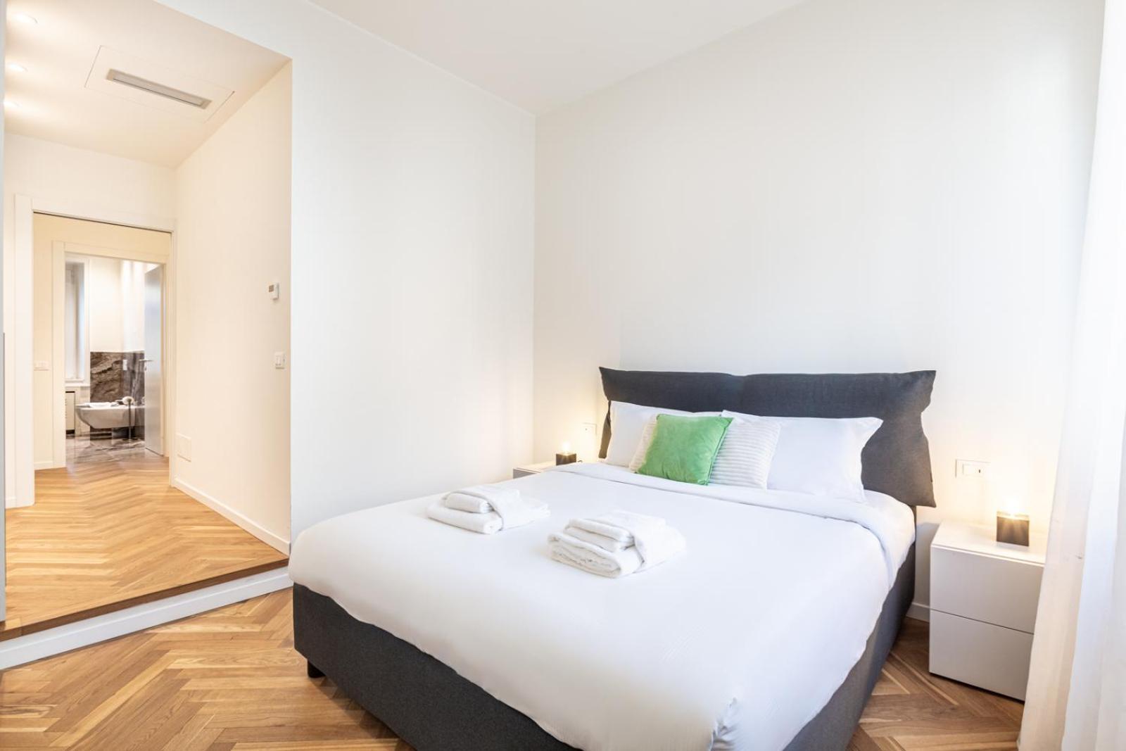Cool And Big Central Apartment Duomo - White Milano Esterno foto